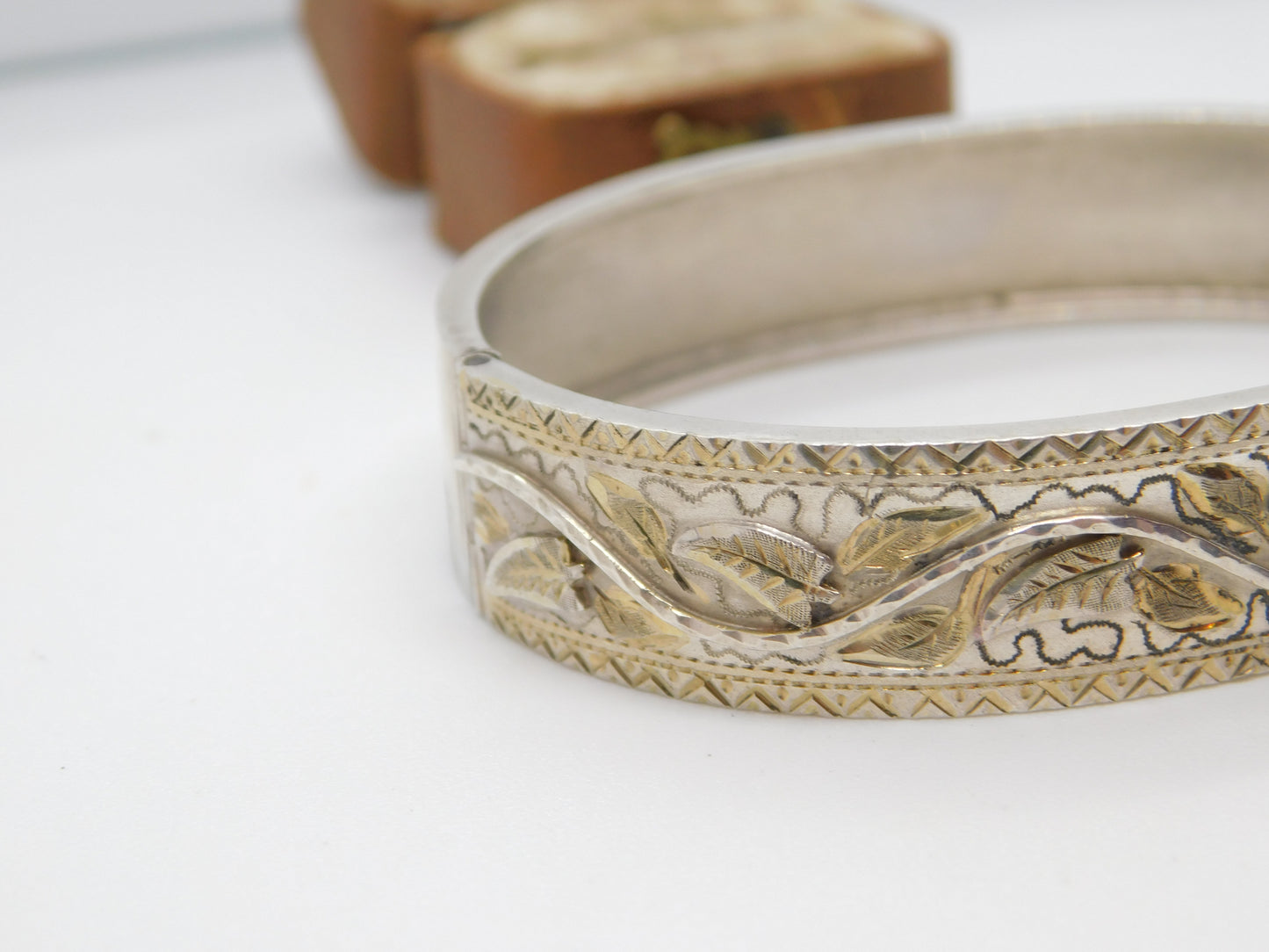 Victorian Gold & Sterling Silver Leaf Pattern Cuff Bangle Bracelet c1880 Antique