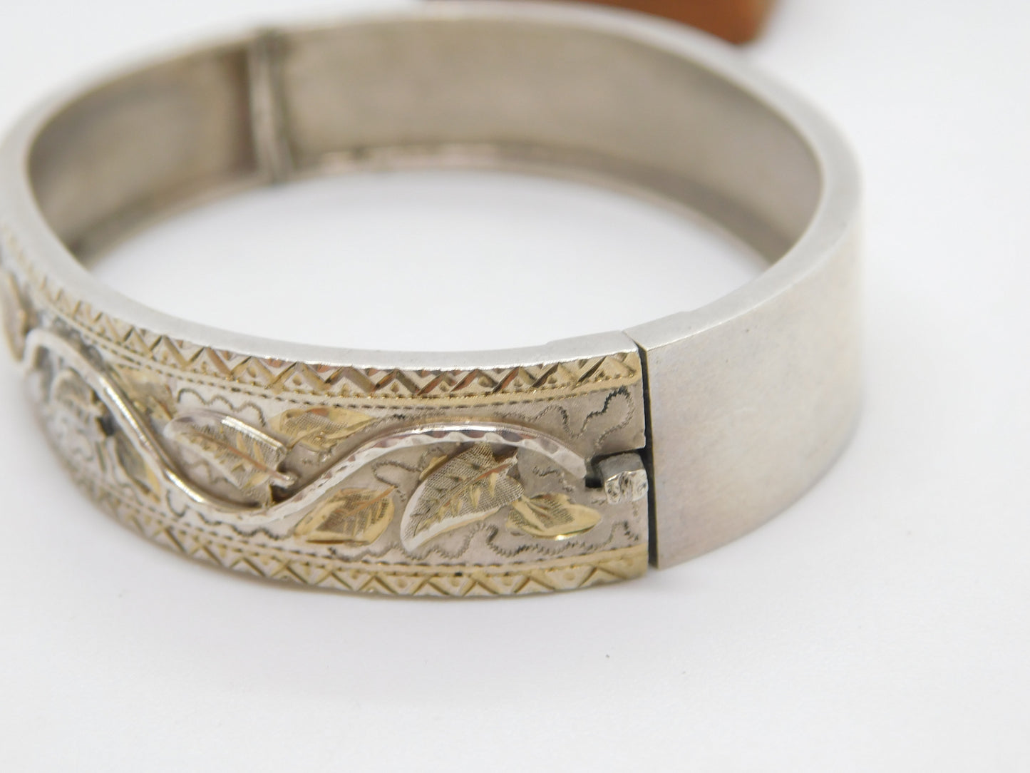 Victorian Gold & Sterling Silver Leaf Pattern Cuff Bangle Bracelet c1880 Antique