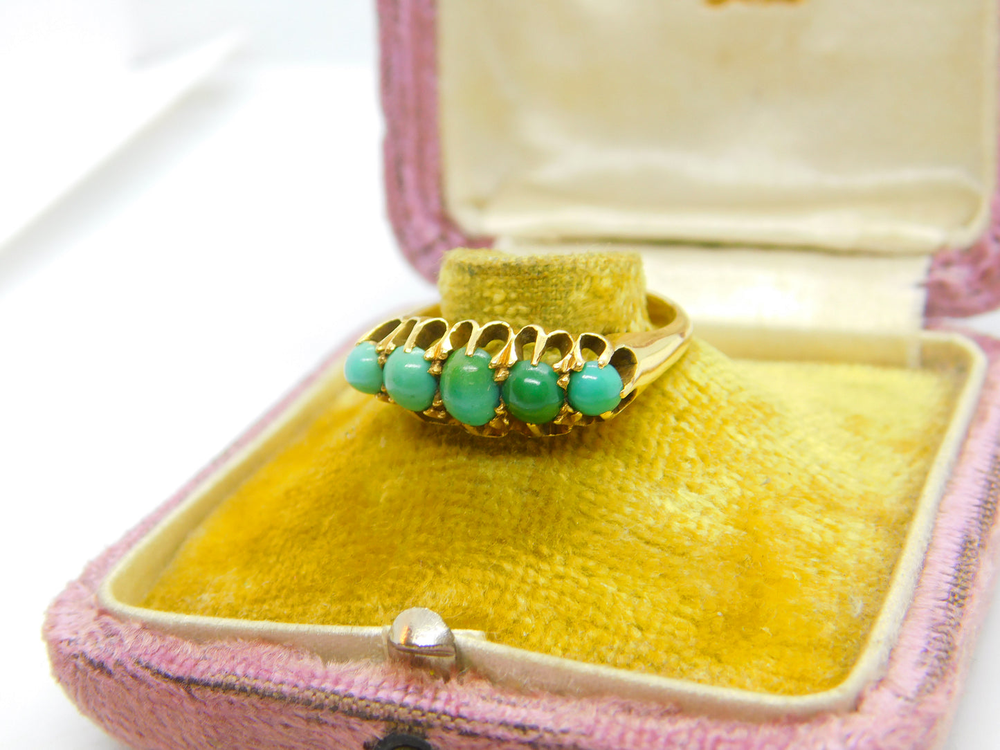 18ct Yellow Gold Five-Stone Turquoise Band Ring 1915 London Antique Art Deco