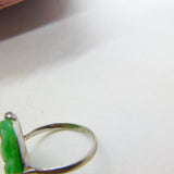 Chinese 18ct White Gold Carved Floral Apple Green Jade Ring c1920 Antique