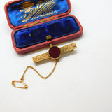 Victorian 15ct Yellow Gold, Ivy Leaf & Carnelian Sweetheart Brooch Antique c1890