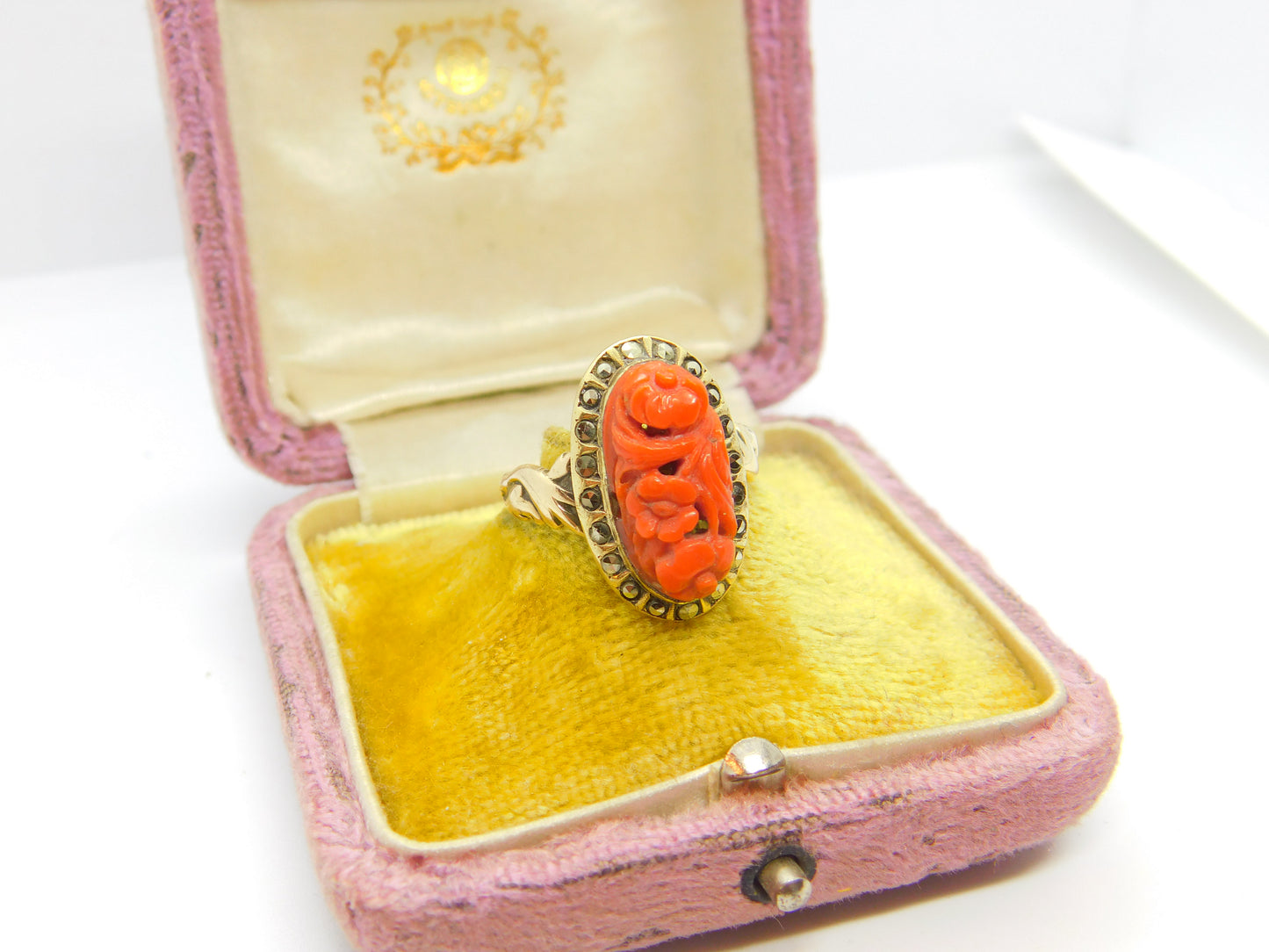 Chinese 9ct Gold, Carved Red Coral & Pyrite Set Floral Ring Antique c1920 Deco