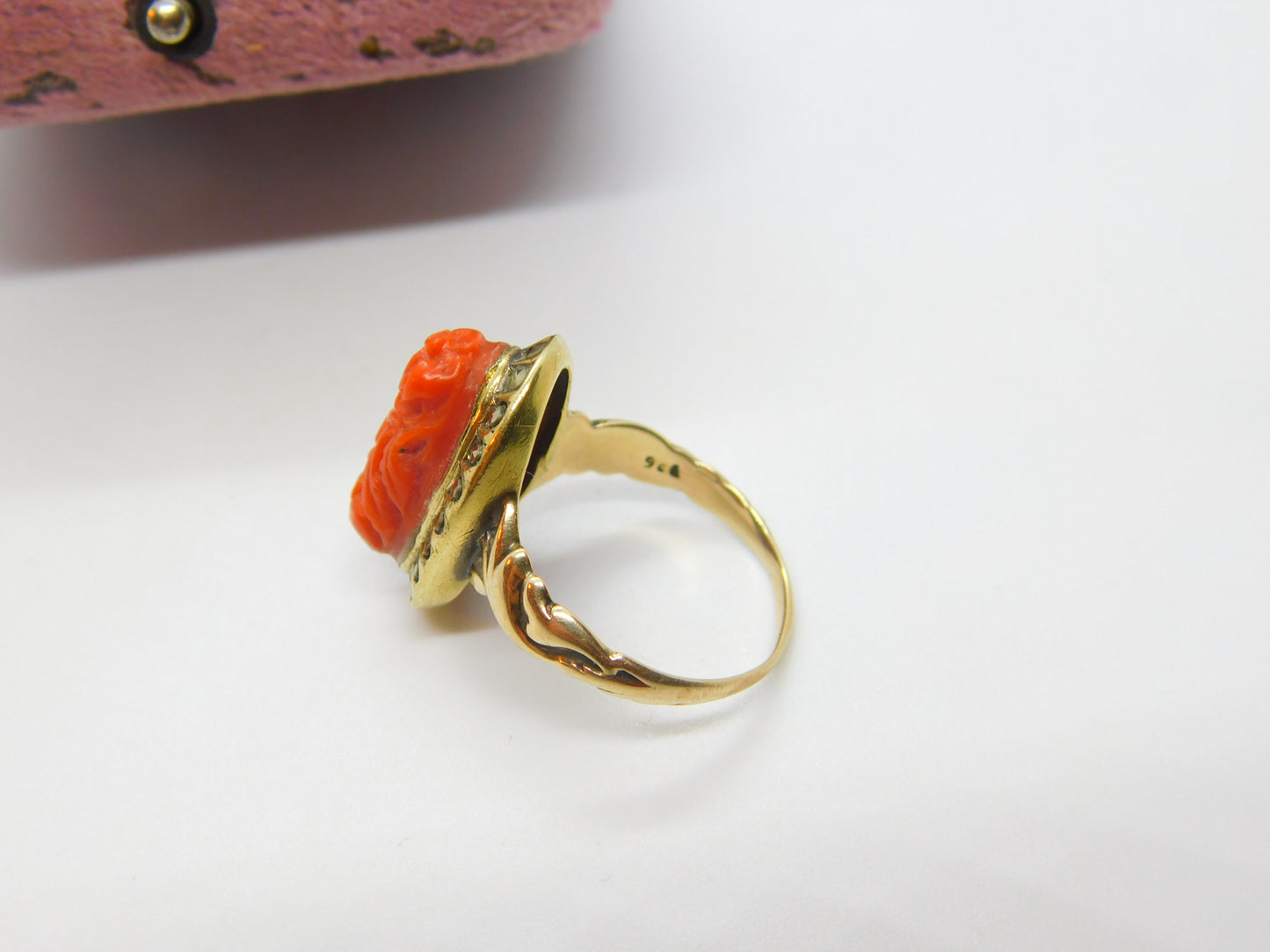 Chinese 9ct Gold, Carved Red Coral & Pyrite Set Floral Ring Antique c1920 Deco