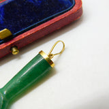18ct Gold & Carved Jade Hardstone Figa Hand Pendant Antique c1940 Deco