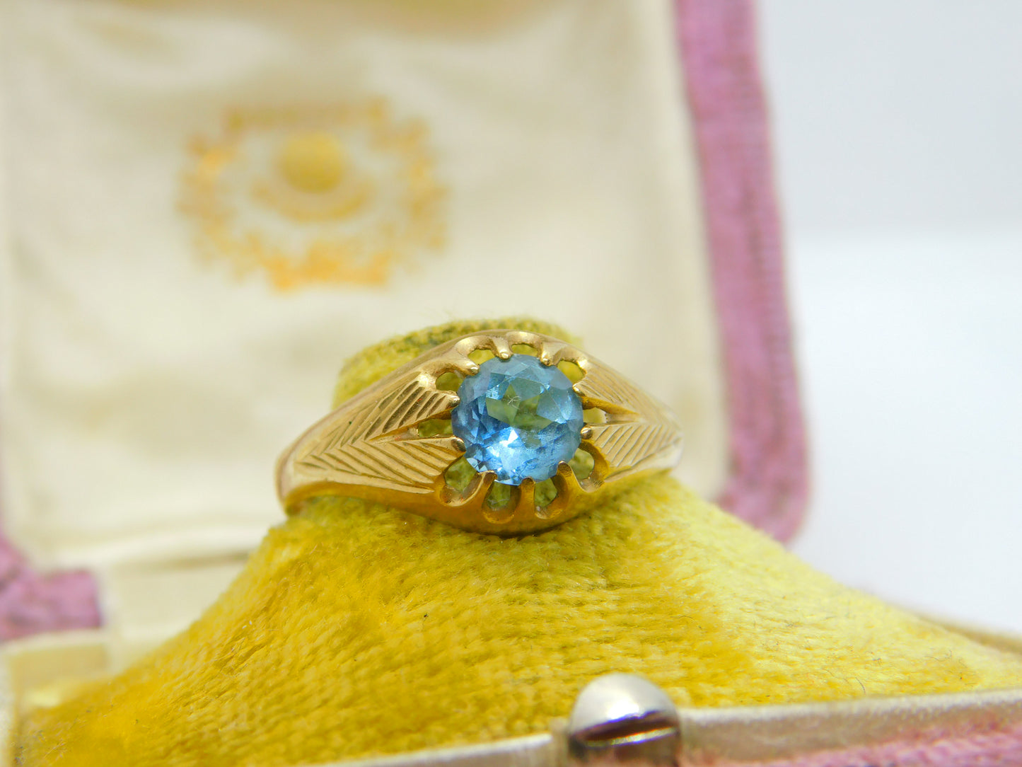 9ct Yellow Gold & Aquamarine Set Solitaire Ring 1960 Birmingham Vintage