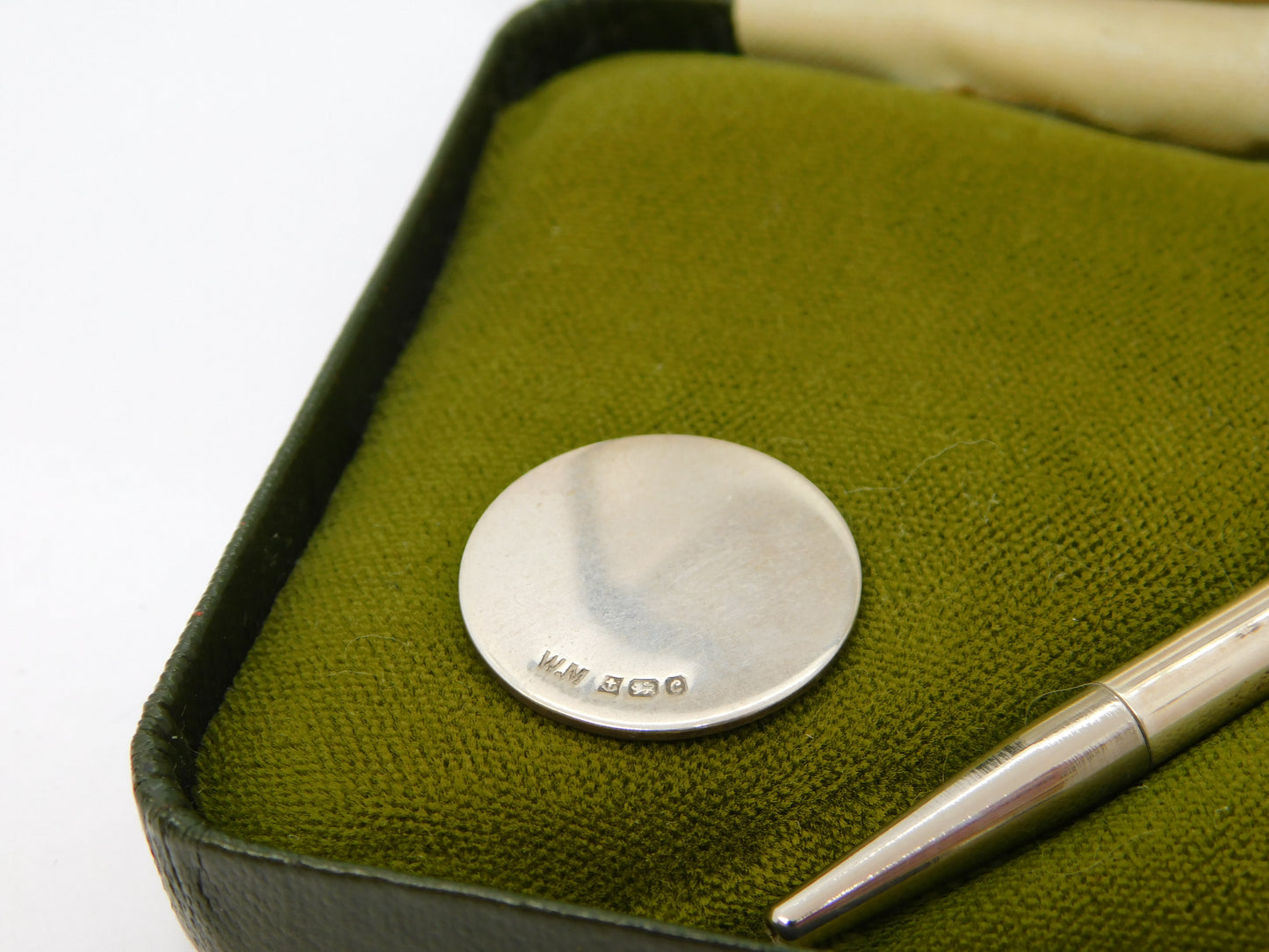 Boxed Sterling Silver Golf Putting Ball Marker Golf Tee Vintage 1977 Birmingham