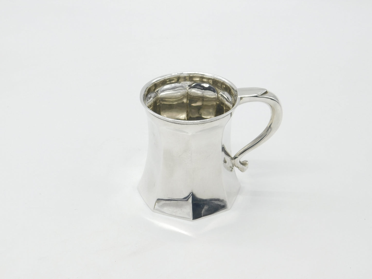 Sterling Silver Modernist Curved Pattern Christening Mug 1924 Birmingham Antique