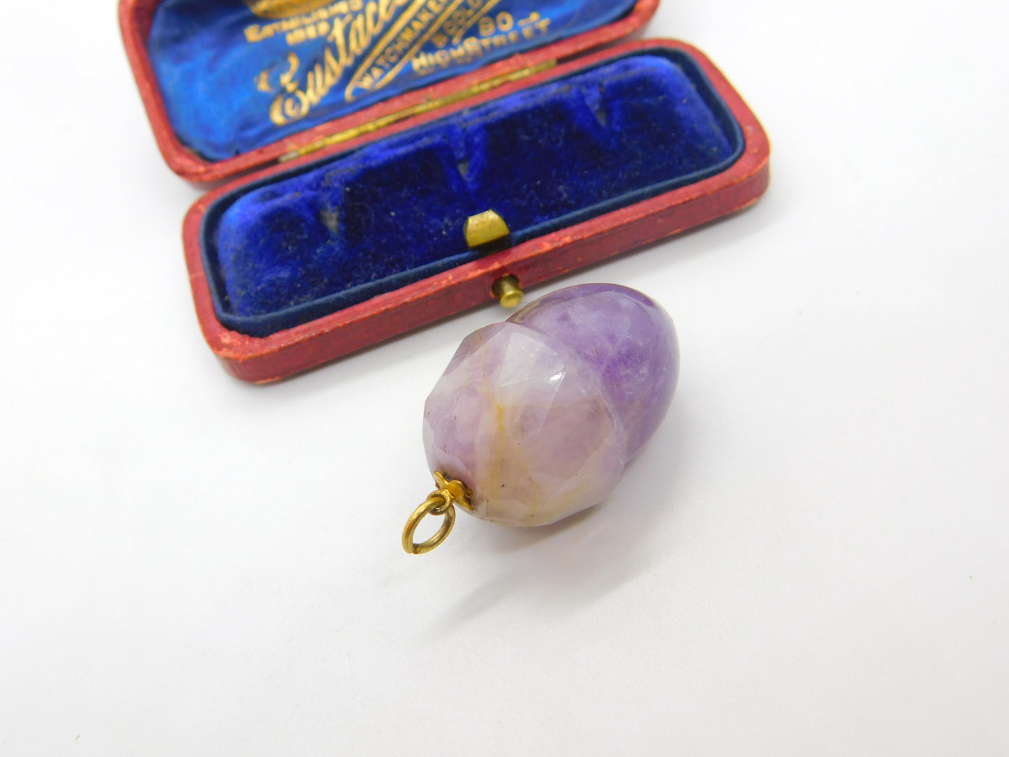 9ct Gold & Carved Amethyst Lucky Acorn Drop Pendant Antique c1920 Art Deco