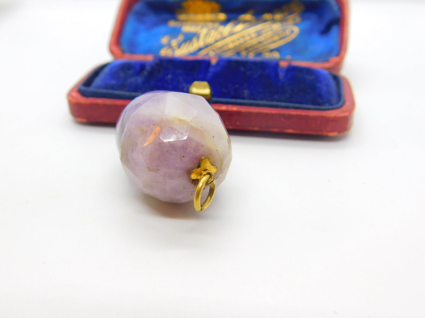 9ct Gold & Carved Amethyst Lucky Acorn Drop Pendant Antique c1920 Art Deco