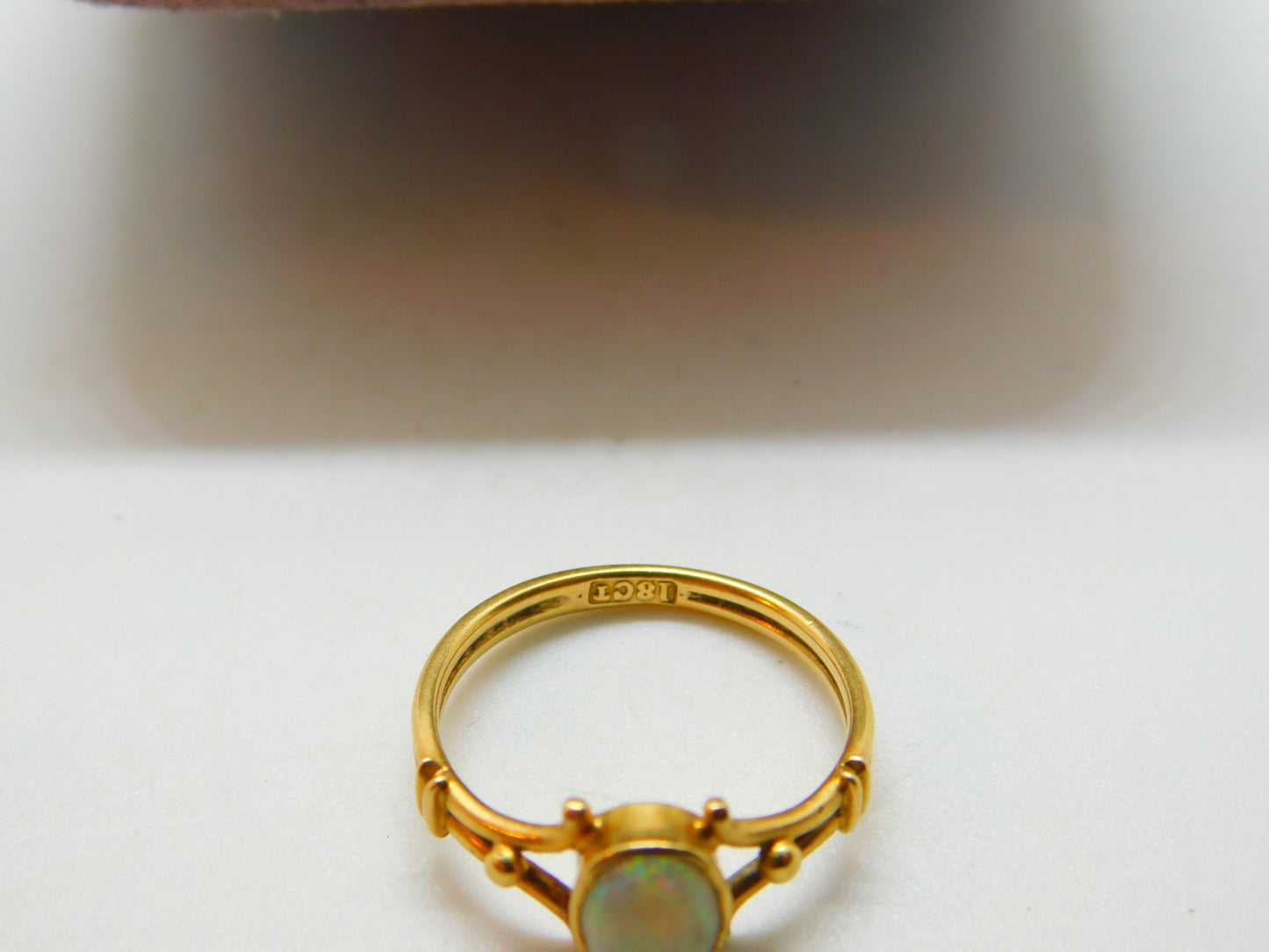 Victorian 18ct Yellow Gold & Cabochon Fire Opal Band Ring Antique c1890