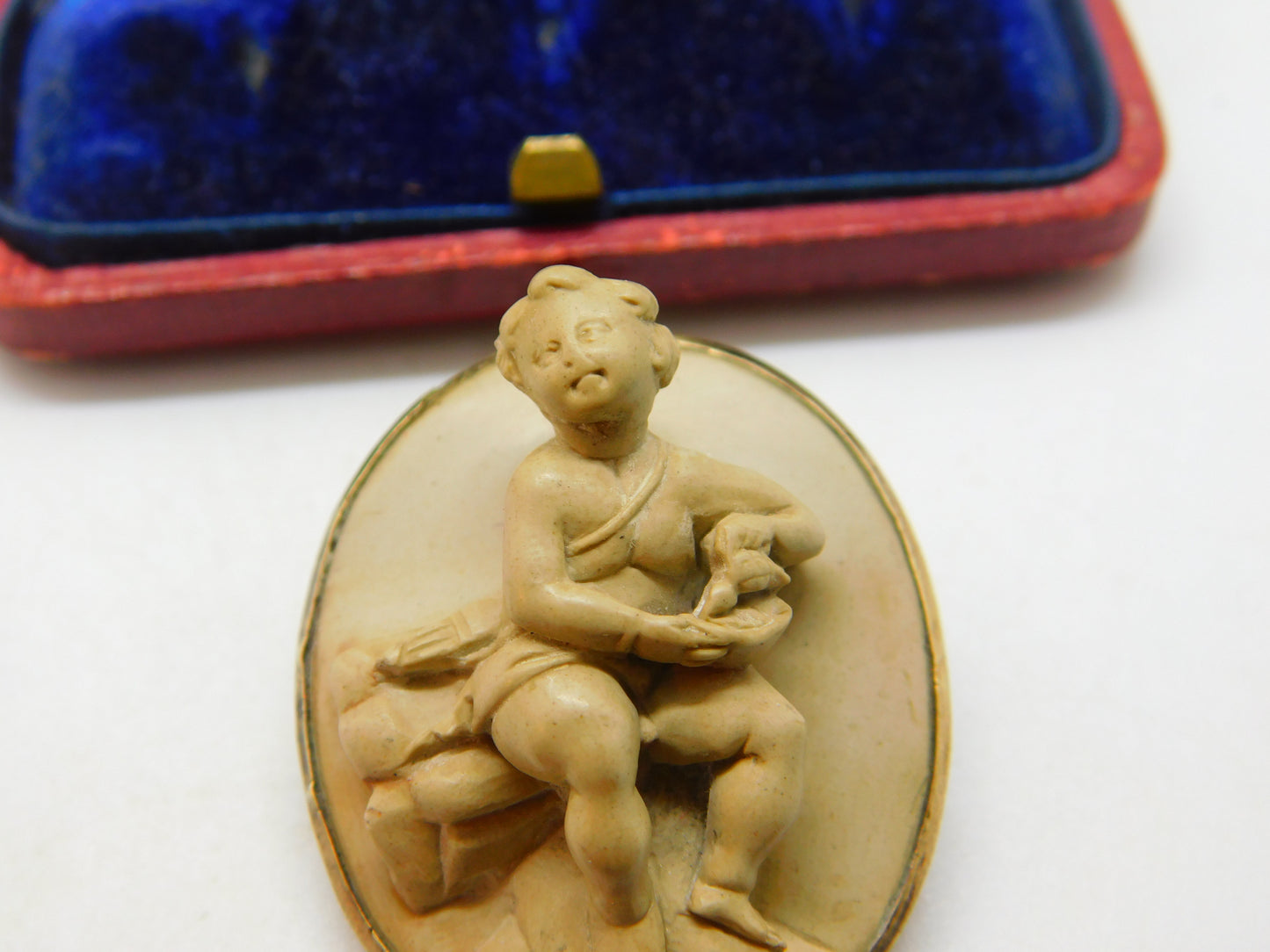 Regency Grand Tour Gold Set Carved Lava Cherub Baby High Relief Cameo Brooch c1830