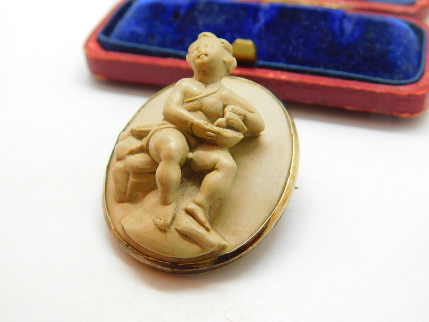 Regency Grand Tour Gold Set Carved Lava Cherub Baby High Relief Cameo Brooch c1830