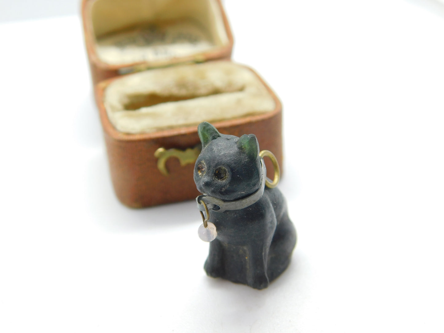 Czech Dark Green Glass Cracker Cat Charm with Collar Antique c1920 Art Deco