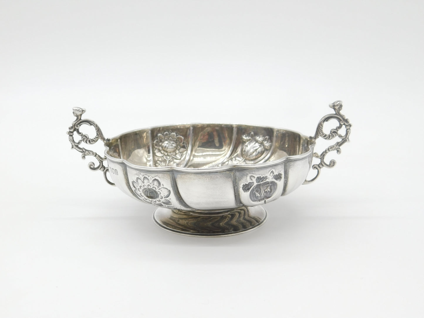 Edwardian Sterling Silver Art Nouveau Dish with Acanthus & Maiden 1902 London