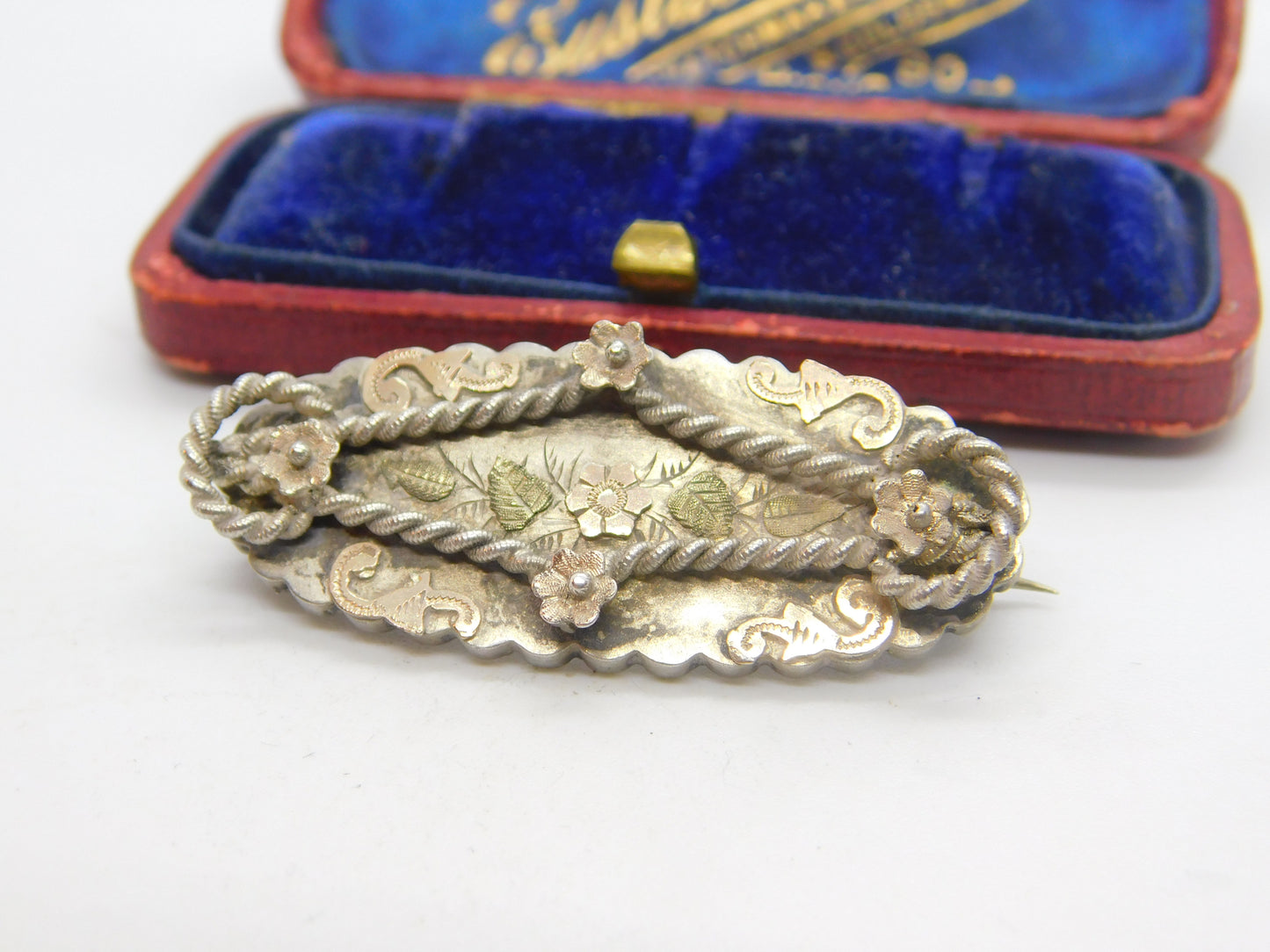 Victorian 9ct Gold on Sterling Silver Sweetheart Floral Brooch 1901 Birmingham