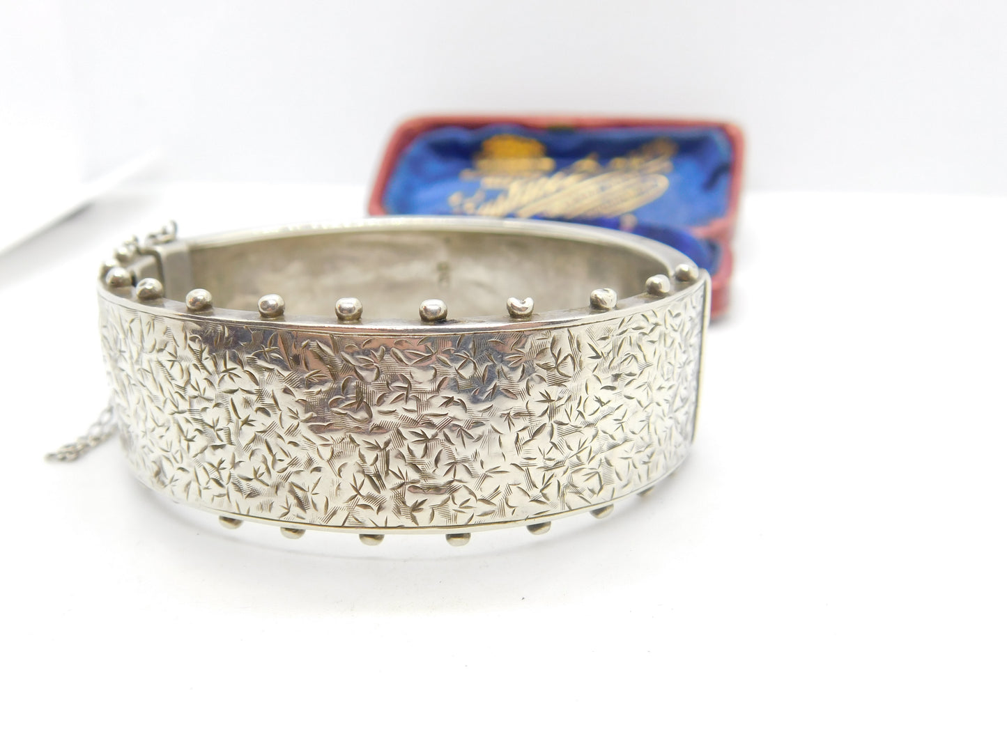 Aesthetic Movement Sterling Silver Ivy Leaf Pattern Bangle 1885 Birmingham