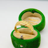 18ct Yellow Gold Modernist Wave Pattern Band Ring Vintage c1980 Size S 1/2 UK