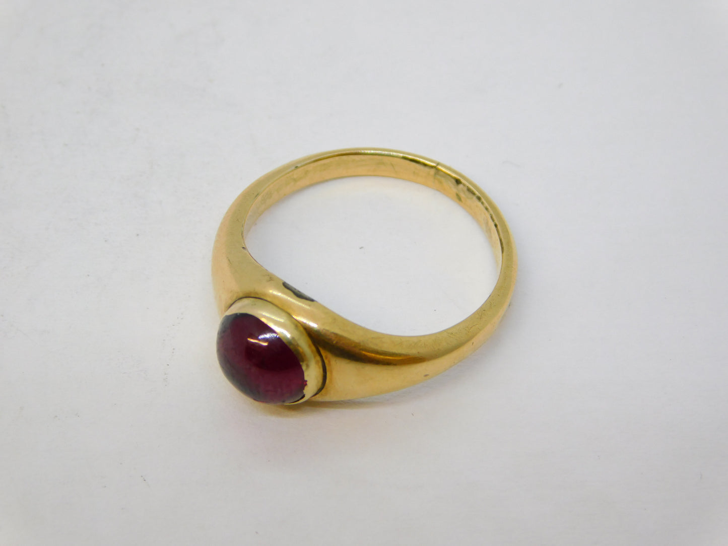 19th Century 14ct Yellow Gold Cabochon Almandine Garnet Signet Ring Antique c1860