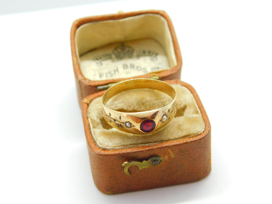 19th Century 8ct .333 Gold, Garnet & Seed Pearl Band Ring c1860 Antique Austrian