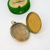Victorian 9ct Gold Back & Front Floral Pattern Sweetheart Locket Antique c1890