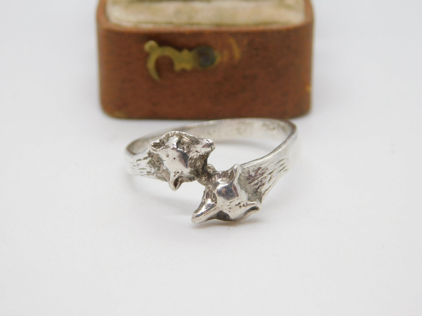 Sterling Silver Fox Mask Head Crossover Band Ring Vintage 1985 Sheffield