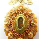 18th Century Spanish Colonial Philippines 18ct Yellow Gold Tamborin Reliquary Necklace c1750