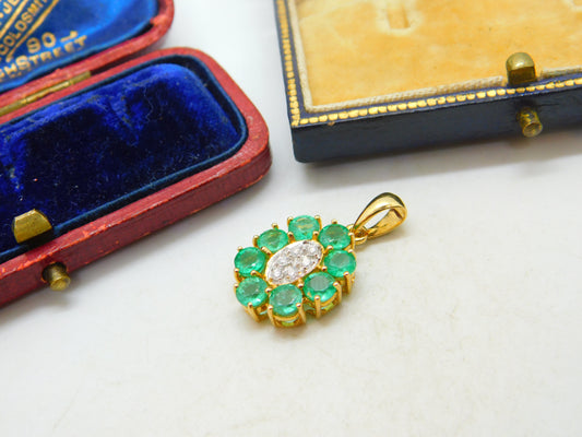 1.526ct Siberian Emerald and 0.082ct Diamond 18ct Yellow Gold Pendant Vintage