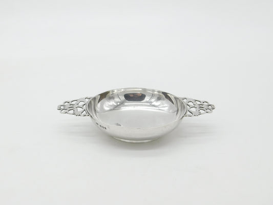 Garrard & Co. Sterling Silver Floral Handle Quaich 1921 London Antique