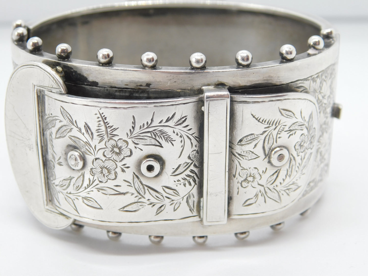 Victorian Sterling Silver Aesthetic Movement Buckle Sweetheart Bangle c1880