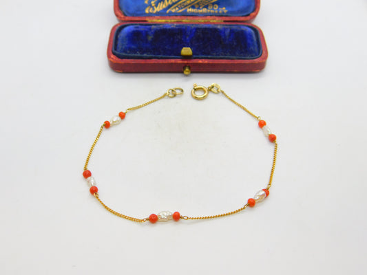 9ct Yellow Gold, Freshwater Pearl & Coral Set Chain Bracelet Vintage 1979 London