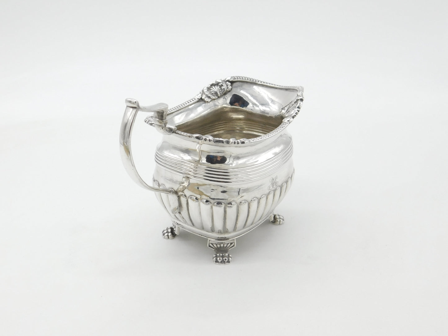 Irish Sterling Silver Paw Foot Shell Pattern Cream Jug 1818 Dublin James Le Bas