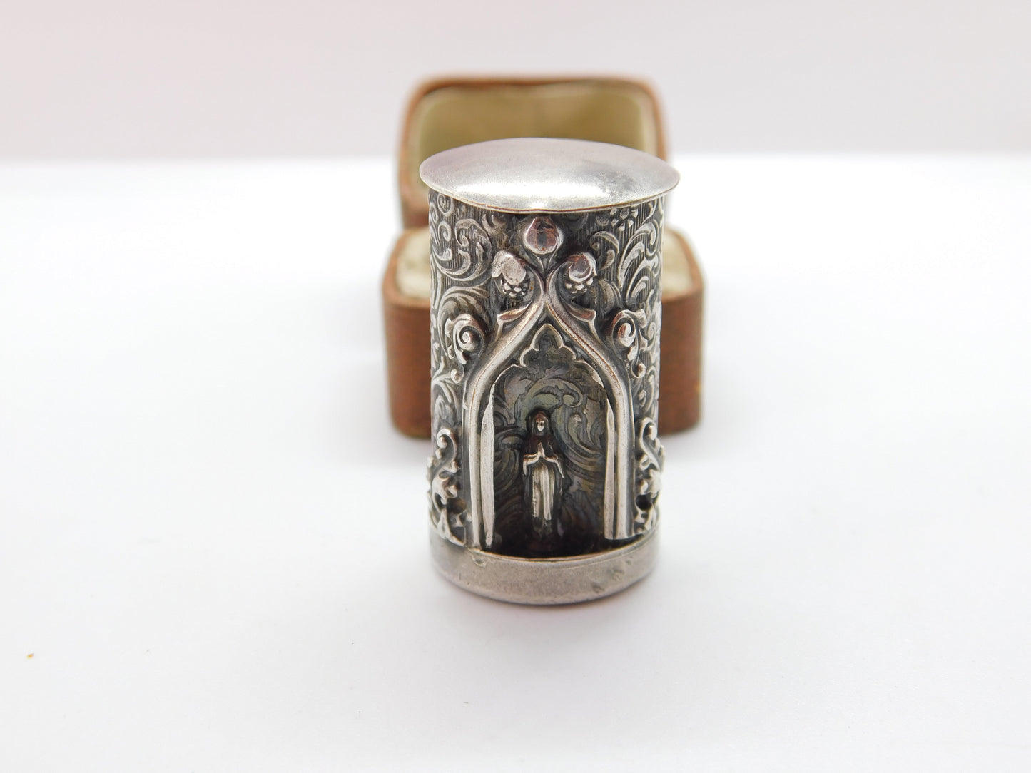 Victorian Cylindrical Sterling Silver Smelling Salts Pot with Virgin Mary c1860