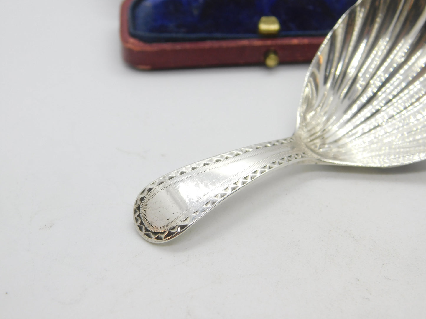 Georgian Sterling Silver Scallop Bowl Caddy Spoon 1788 Charles Hougham