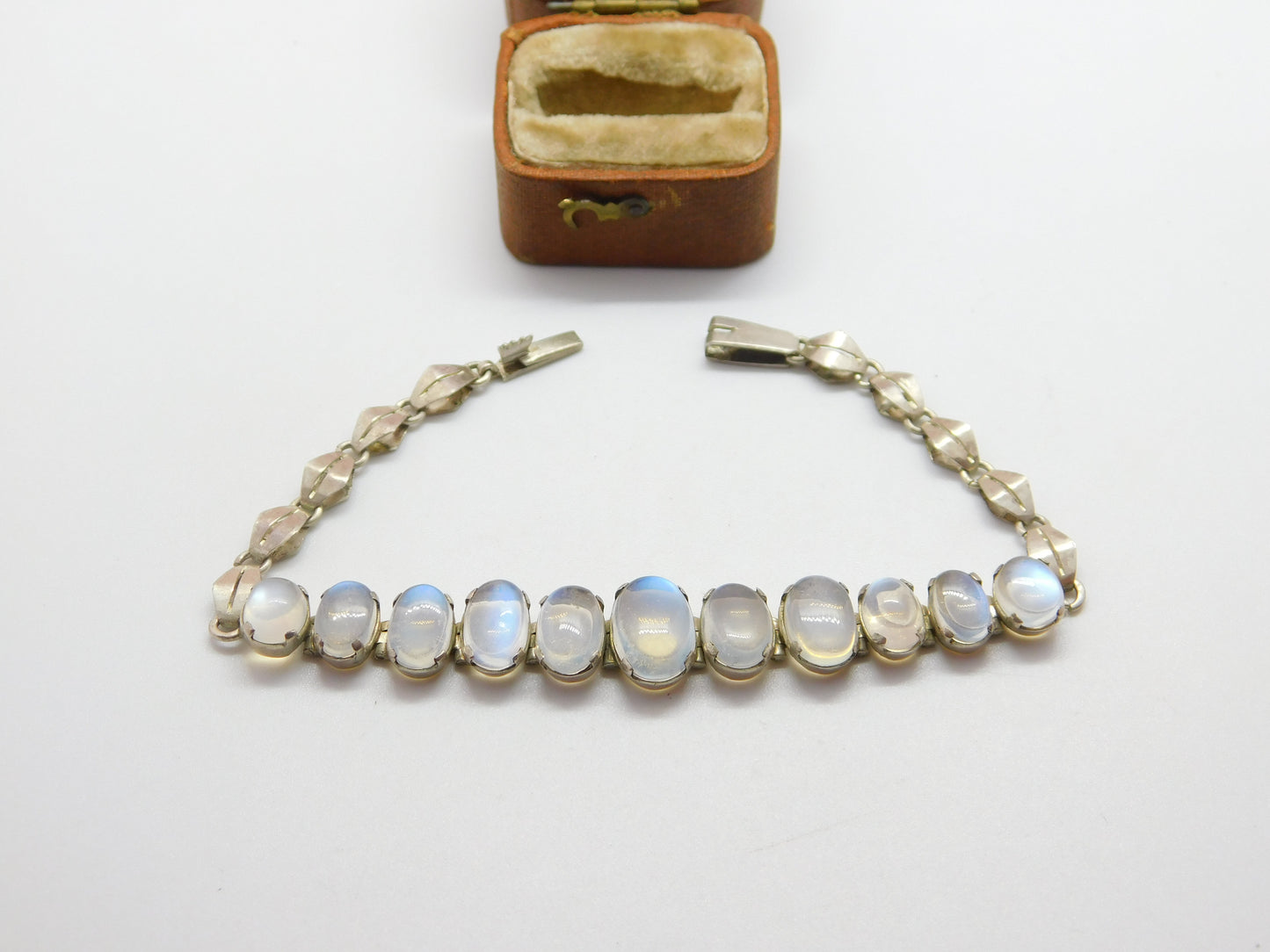 Sterling Silver Graduating Cabochon Moonstone Set Bracelet Antique c1920 Deco