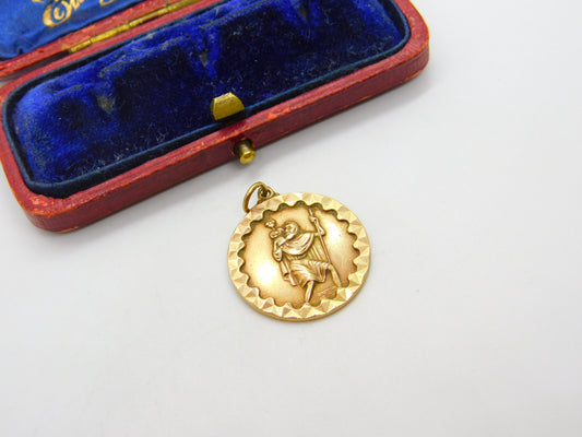 9ct Yellow Gold St Christopher Patron of Travel Pendant 1975 Birmingham