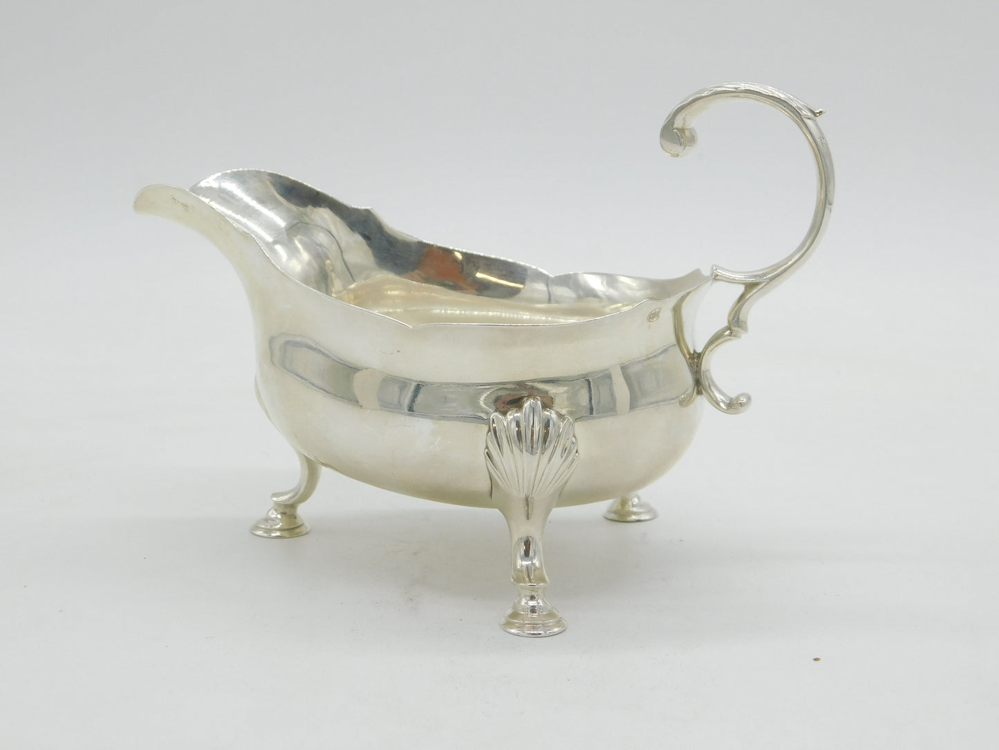 George III Sterling Silver Sauce Boat Antique 1772 London Robert Hennell I