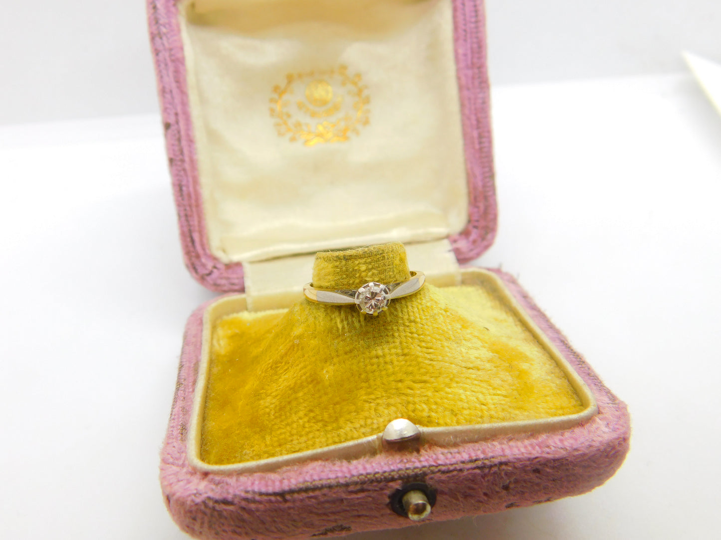 Victorian 18ct Yellow Gold & 0.2ct Diamond Solitaire Ring Antique c1900