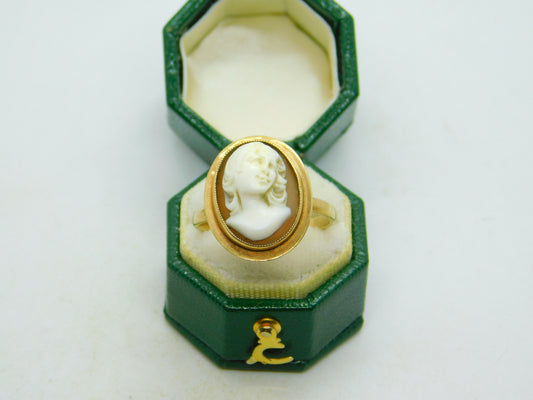 Victorian 9ct Gold Carved High Relief Cameo Signet Ring Antique c1900