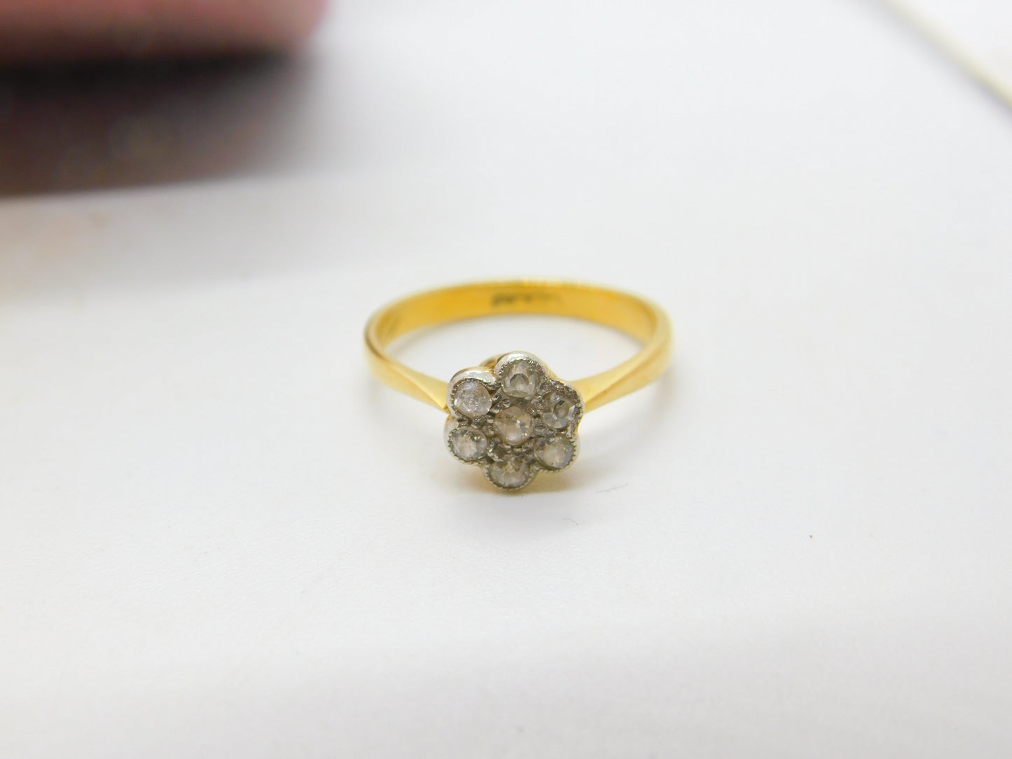 Victorian 18ct Yellow Gold & Diamond Set Daisy Flower Ring c1880 Antique