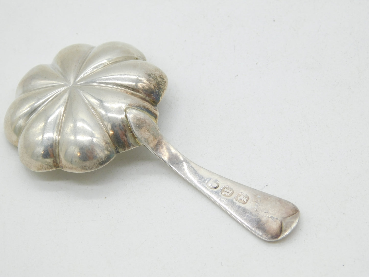 George III Sterling Silver Floral Pattern Tea Caddy Spoon Antique 1812 London