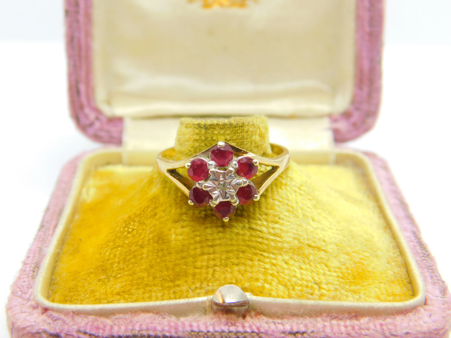 Ruby and Diamond Flower 9ct Yellow Gold Ring Vintage 1979 Birmingham