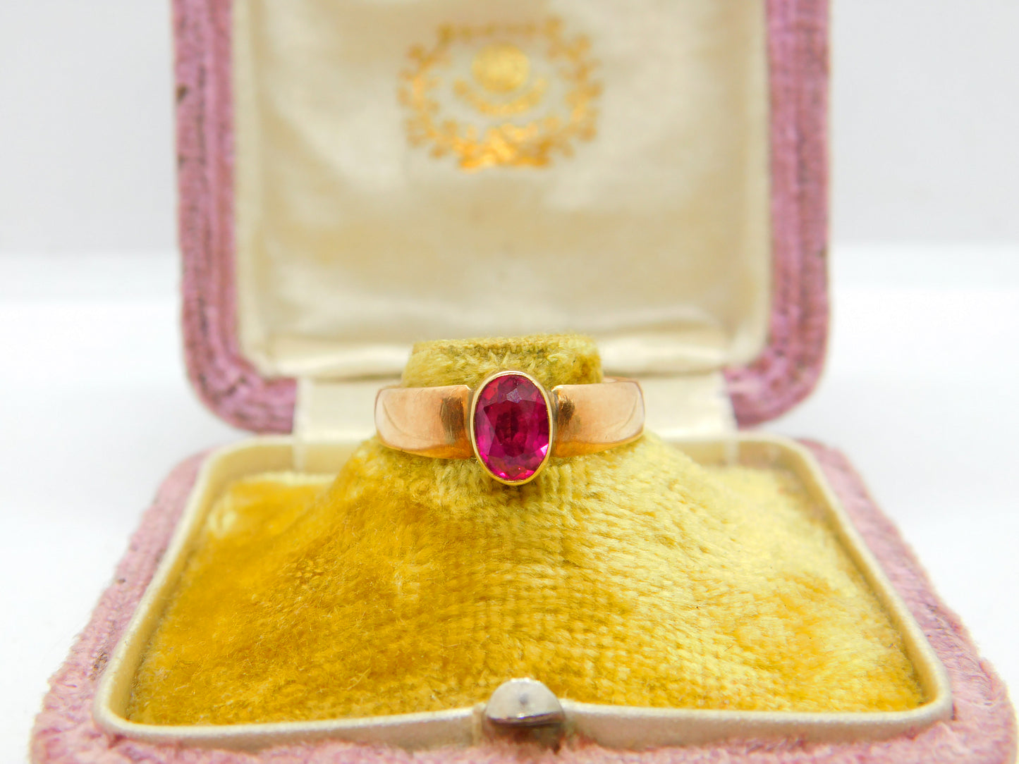 15ct Yellow Gold & Natural Ruby Band Ring Antique c1900 Victorian