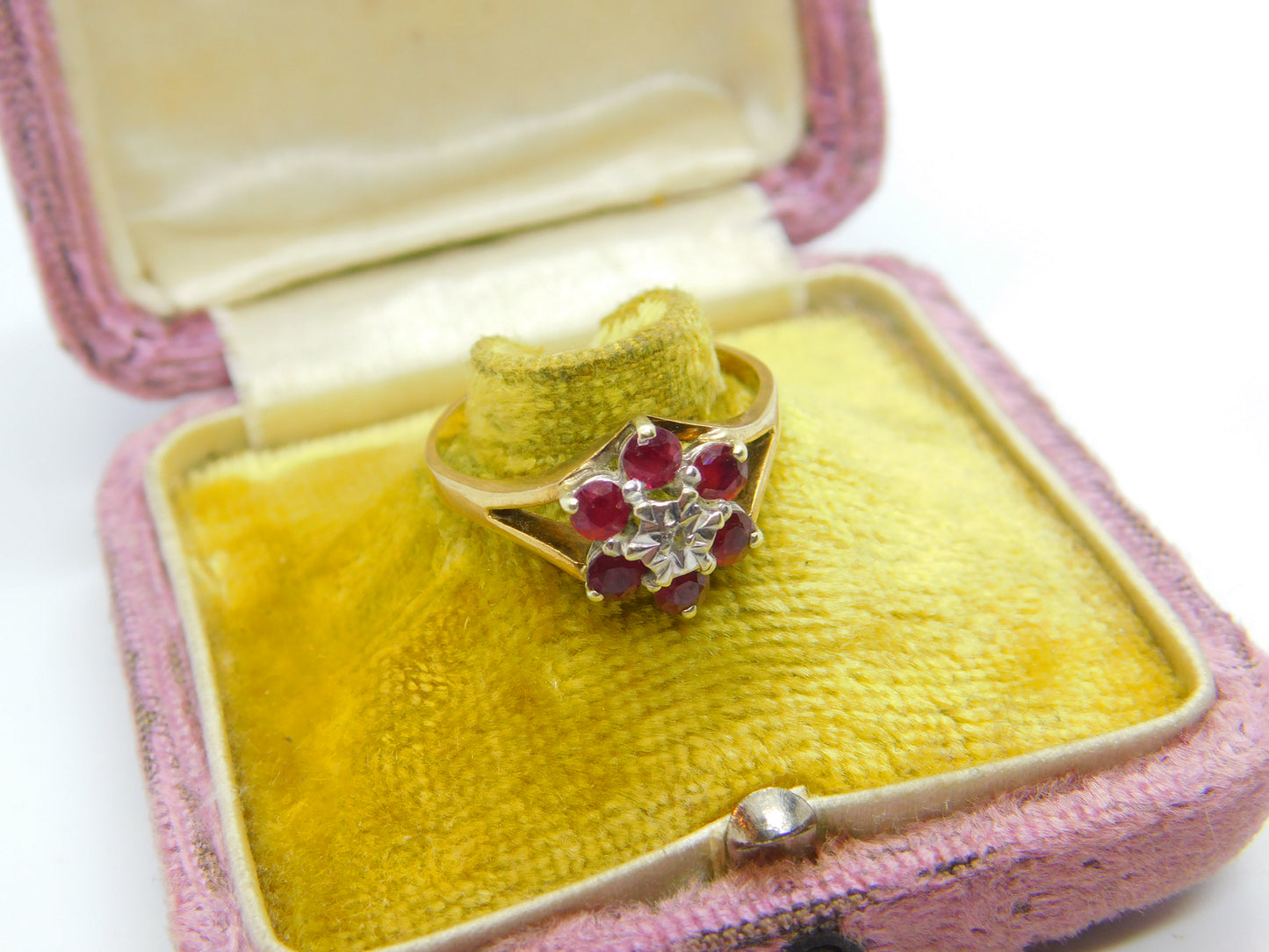 Ruby and Diamond Flower 9ct Yellow Gold Ring Vintage 1979 Birmingham