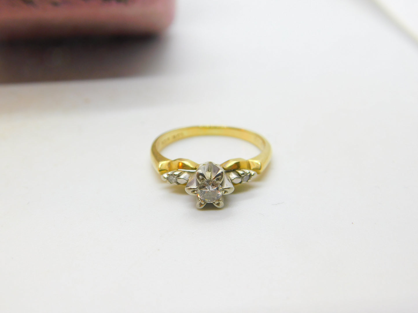 18ct Yellow Gold & 0.15ct Diamond Solitaire Band Ring Antique c1930 Art Deco