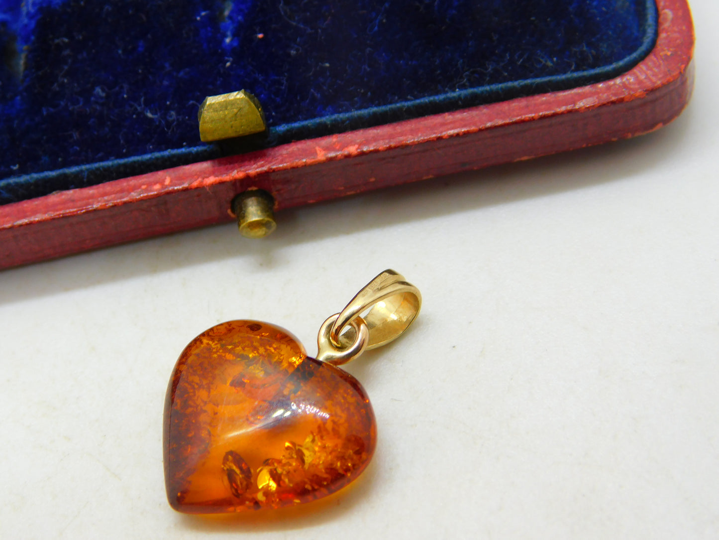 9ct Yellow Gold & Orange Amber Heart Pendant Vintage c1990 London