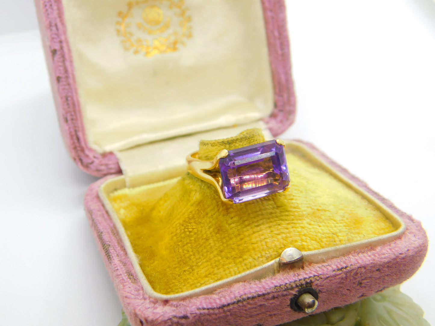 18ct Yellow Gold & Faceted Amethyst Cocktail Ring Vintage c1980