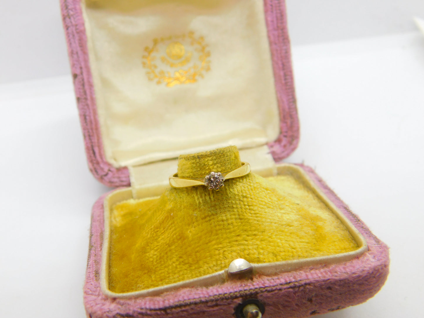 18ct Yellow Gold & 0.1ct Diamond Set Solitaire Ring Vintage c1970