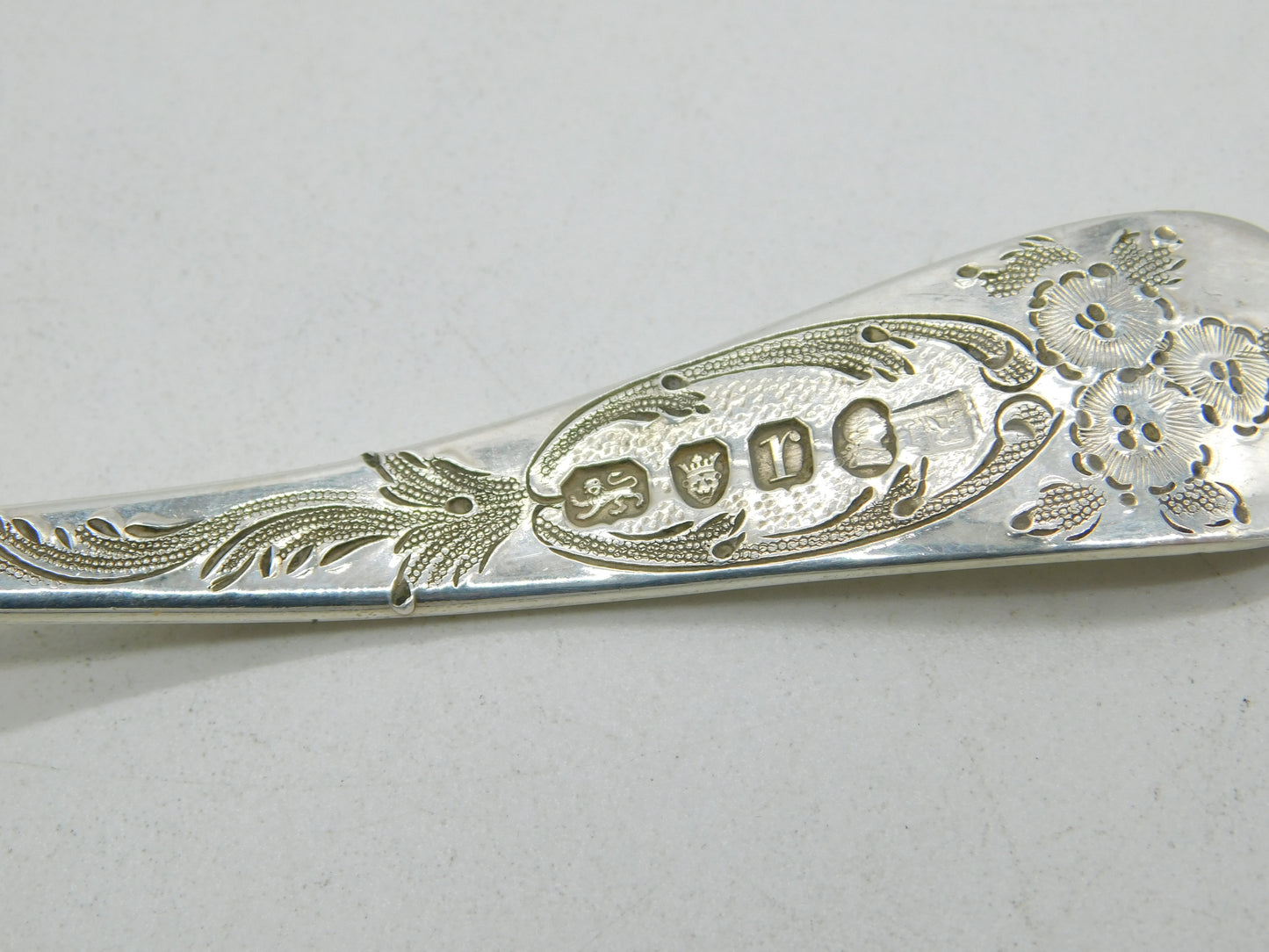 George III Sterling Silver Floral Pattern Sugar Caster Spoon Antique 1792 London