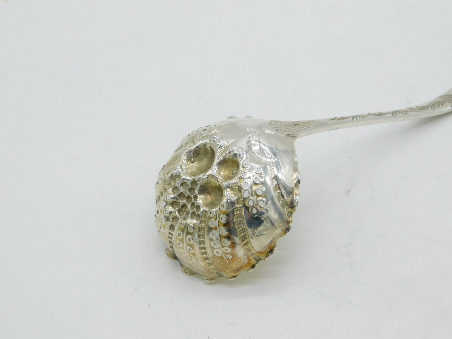 George III Sterling Silver Floral Pattern Sugar Caster Spoon Antique 1792 London