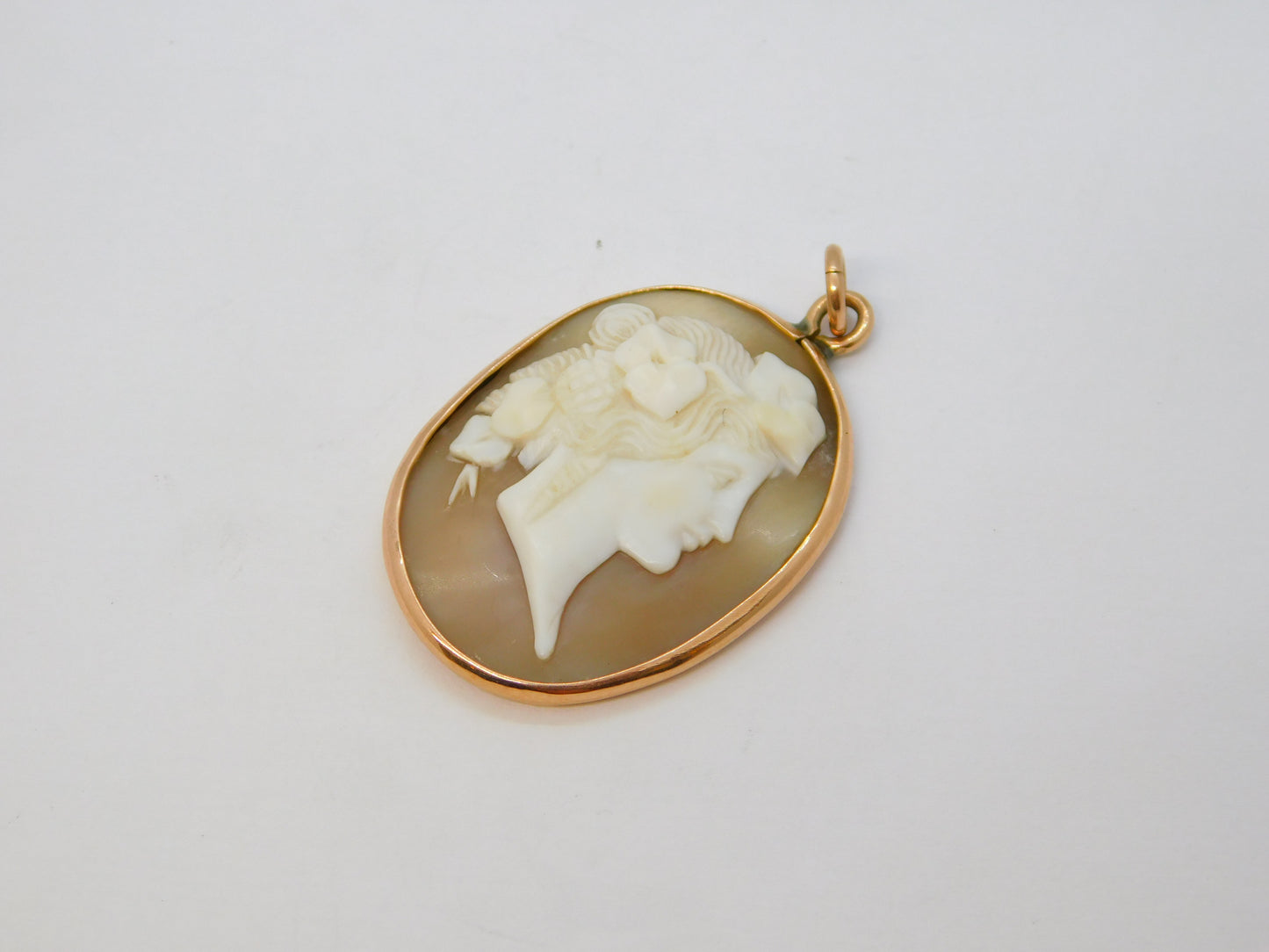 Victorian 9ct Rose Gold Mounted Carved Shell Cameo Pendant Antique c1860